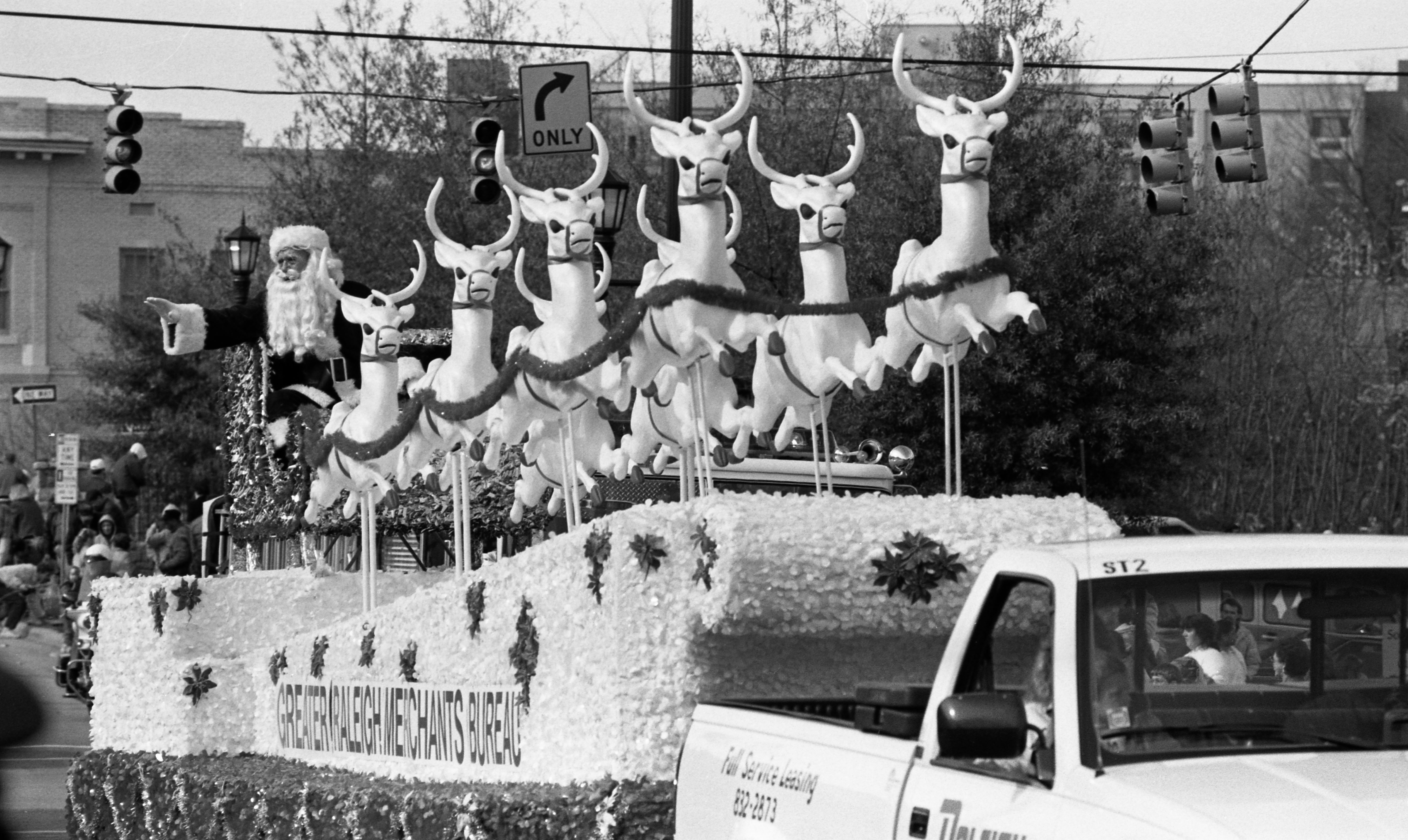 Raleigh Christmas Parade undated